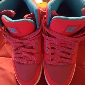 DC Women's Rebound High